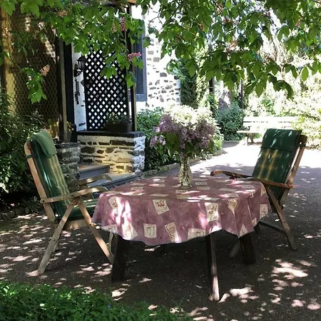 Ferienhaus Weyerhof Holiday home Kobern-Gondorf